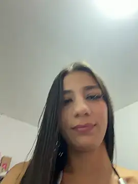 Snapshot of -juicy_ chatting on March 31, 2026, 7:49 pm -juicy online show from March 31, 2026, 7:49 pm