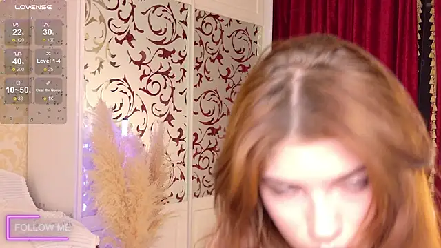 Angell Wild online show from November 12, 2025, 2:32 pm