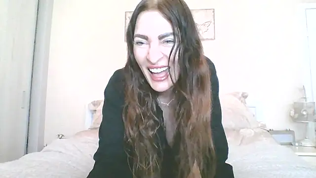 EllaKent online show from March 29, 2026, 1:46 pm