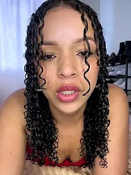 Yasmin777  online show from September 14, 2025, 8:31 pm