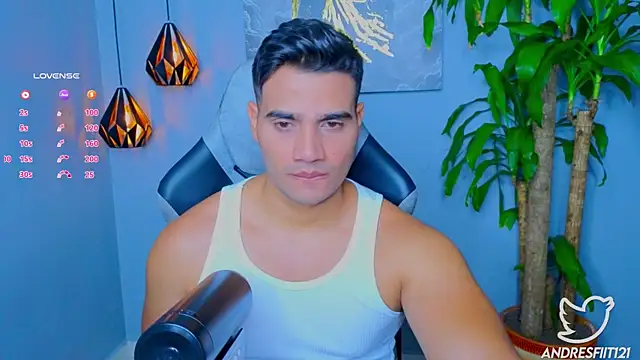 Snapshot of AndresR3 chatting on September 28, 2025, 9:55 pm AndresR3 online show from September 28, 2025, 9:55 pm