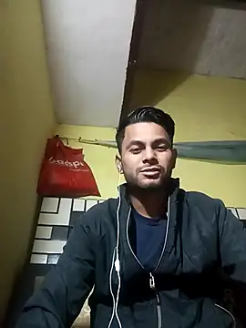 urdreamman online show from November 24, 2025, 3:28 am