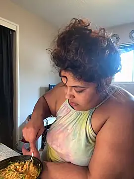 1n0nlythroat online show from February 18, 2026, 10:17 pm