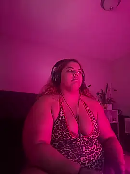 1n0nlythroat online show from April 28, 2026, 7:51 pm