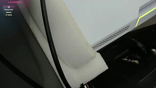 blue wxw online show from October 29, 2025, 2:10 am