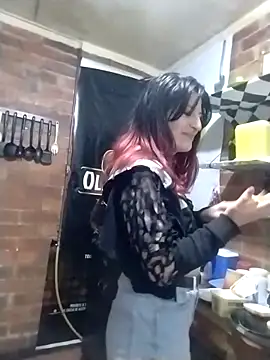  Alaskamisa online show from April 17, 2026, 10:12 pm