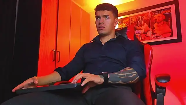 ALPHA DOMINUS  online show from December 1, 2025, 3:51 am