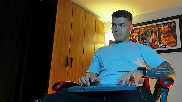 ALPHA DOMINUS  online show from January 9, 2026, 4:30 am