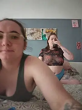 AndHerXO online show from July 26, 2026, 2:46 pm