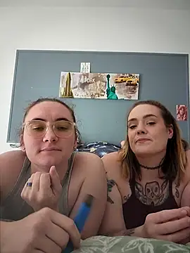 AndHerXO online show from May 15, 2026, 4:05 pm