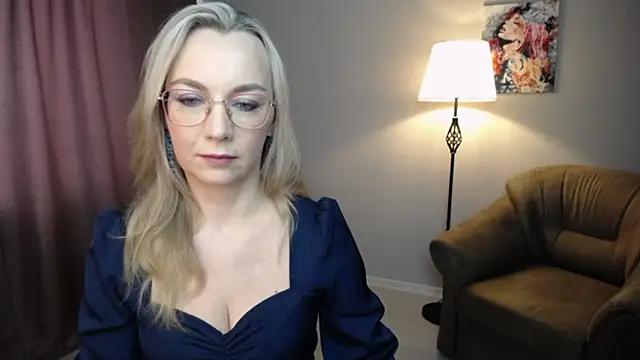 Snapshot of Ava_Elior chatting on February 10, 2026, 11:20 am Ava Elior online show from February 10, 2026, 11:20 am