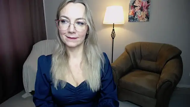 Ava Elior online show from September 16, 2025, 9:21 am