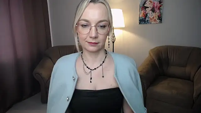 Ava Elior online show from March 31, 2026, 11:34 am