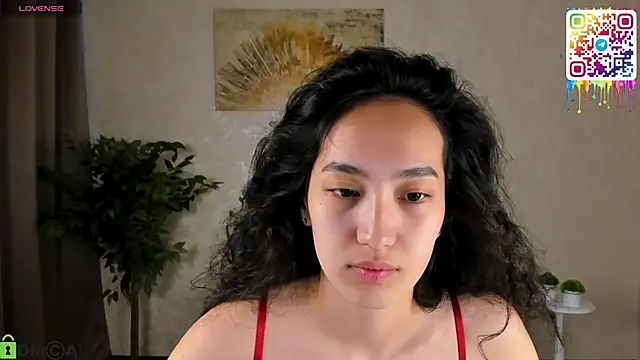 Snapshot of FlirtyAura chatting on May 6, 2026, 3:43 am FlirtyAura online show from May 6, 2026, 3:43 am