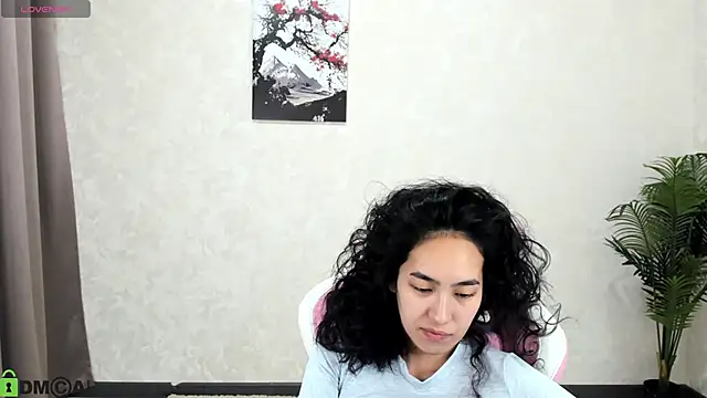 FlirtyAura online show from November 7, 2025, 1:54 am