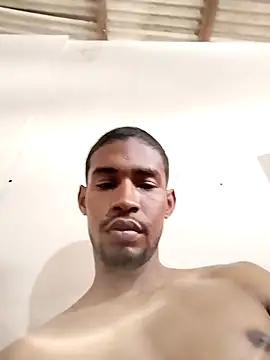 Snapshot of Kesurra chatting on December 20, 2025, 8:22 pm Kesurra online show from December 20, 2025, 8:22 pm