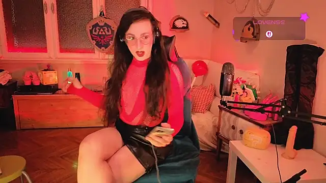 Zesty Peach online show from June 29, 2026, 4:28 pm
