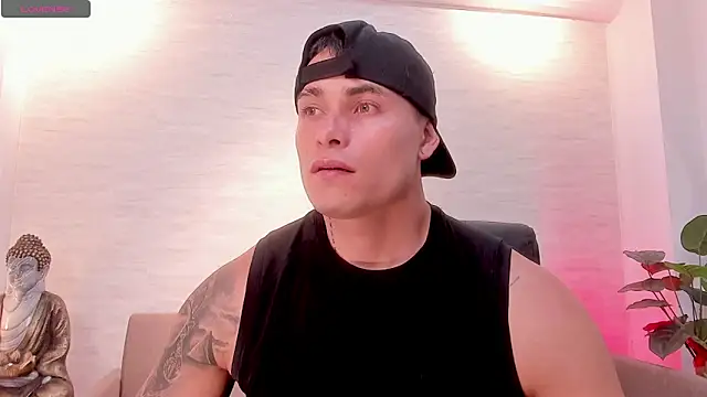 connorsmiith online show from April 15, 2026, 9:37 am