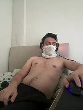 milfshakeow online show from May 31, 2026, 9:48 am