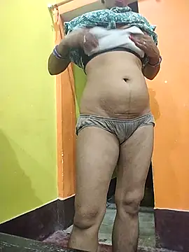 Snapshot of dollguriya chatting on October 2, 2025, 2:20 pm dollguriya online show from October 2, 2025, 2:20 pm