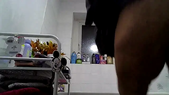 Snapshot of RubyyRosee chatting on October 14, 2025, 7:58 pm RubyyRosee online show from October 14, 2025, 7:58 pm