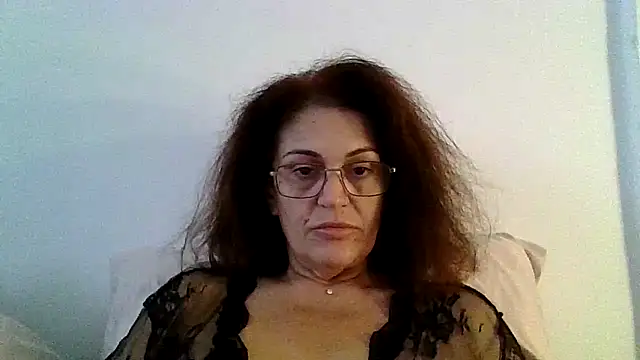 Snapshot of RubyyRosee chatting on September 10, 2025, 1:43 pm RubyyRosee online show from September 10, 2025, 1:43 pm
