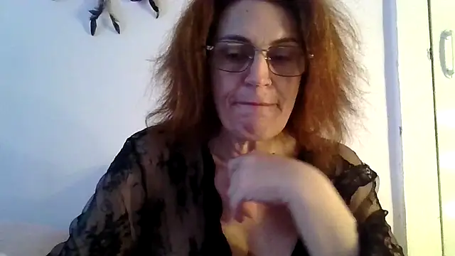 Snapshot of RubyyRosee chatting on November 28, 2025, 1:33 pm RubyyRosee online show from November 28, 2025, 1:33 pm