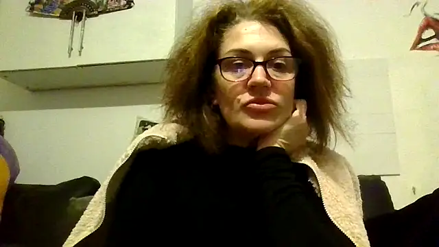 Snapshot of RubyyRosee chatting on November 26, 2025, 6:35 am RubyyRosee online show from November 26, 2025, 6:35 am