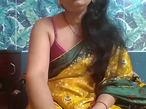 Snapshot of Marathi_q4een01 chatting on January 17, 2026, 3:43 am Marathi q4een01 online show from January 17, 2026, 3:43 am