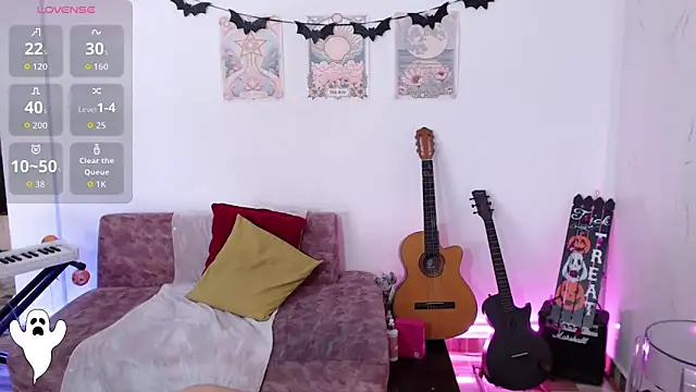 Susanahendrix online show from October 10, 2025, 7:47 pm