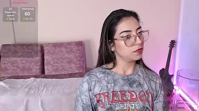 Susanahendrix online show from February 12, 2026, 6:18 pm