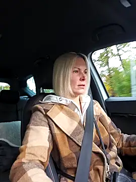 Sunny-Sin online show from October 10, 2025, 9:21 am