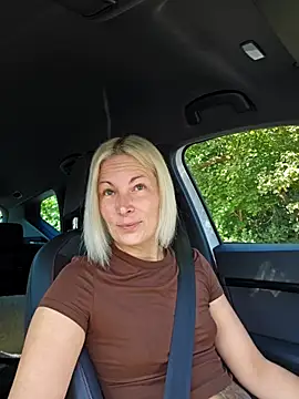 Sunny-Sin online show from September 28, 2025, 10:00 am