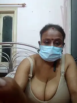 Snapshot of Barna_Love chatting on February 15, 2026, 6:07 pm Barna Love online show from February 15, 2026, 6:07 pm