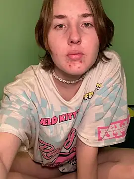 angelbliss10100 online show from November 10, 2025, 10:09 am