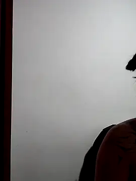 Megara 25 online show from October 27, 2025, 12:28 pm