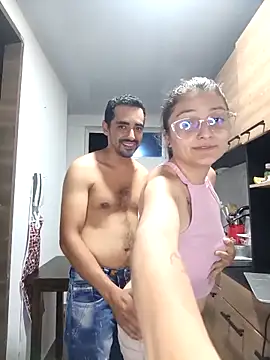 stivenlujan69 online show from October 29, 2025, 2:10 am