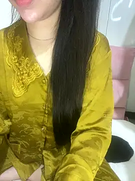 RubyBerry online show from November 30, 2025, 2:56 am