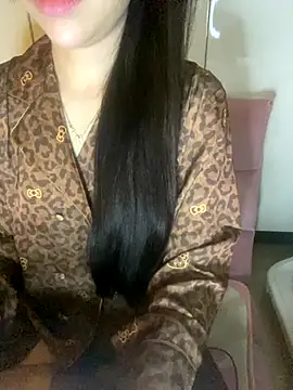 RubyBerry online show from November 1, 2025, 9:36 am