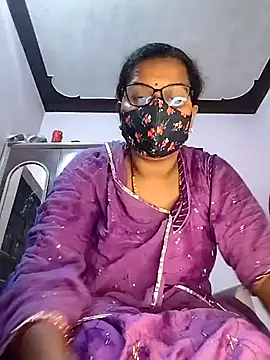 Snapshot of sexy_aaru chatting on June 21, 2026, 4:02 pm sexy aaru online show from June 21, 2026, 4:02 pm