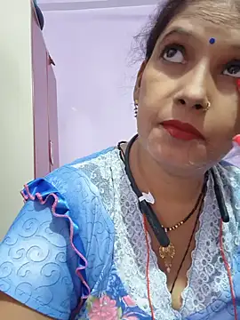 Snapshot of Sonalihot_ chatting on June 27, 2026, 5:57 am Sonalihot online show from June 27, 2026, 5:57 am