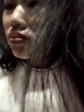 Snapshot of besa4 chatting on February 18, 2026, 12:01 pm besa4 online show from February 18, 2026, 12:01 pm