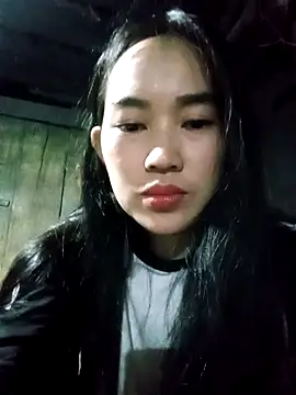 Snapshot of besa4 chatting on February 19, 2026, 2:14 pm besa4 online show from February 19, 2026, 2:14 pm