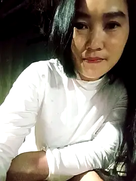 Snapshot of besa4 chatting on February 17, 2026, 3:09 pm besa4 online show from February 17, 2026, 3:09 pm