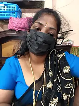 Snapshot of Tamil_Mithra chatting on November 14, 2025, 4:10 pm Tamil Mithra online show from November 14, 2025, 4:10 pm