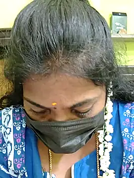 Snapshot of Tamil_Mithra chatting on February 26, 2026, 7:19 am Tamil Mithra online show from February 26, 2026, 7:19 am