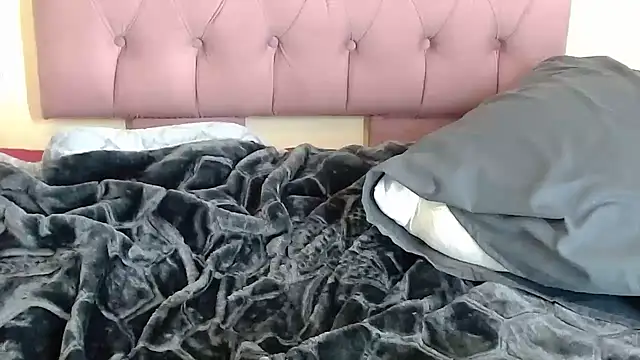 Snapshot of Spaicyxxx chatting on September 18, 2025, 8:34 pm Spaicyxxx online show from September 18, 2025, 8:34 pm