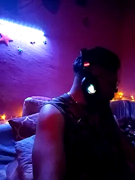 RandalHot online show from November 18, 2025, 7:11 am