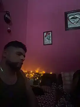 RandalHot online show from December 22, 2025, 5:46 pm