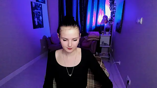 Snapshot of Leila_xxBaby chatting on October 11, 2025, 5:36 pm Leila xxBaby online show from October 11, 2025, 5:36 pm